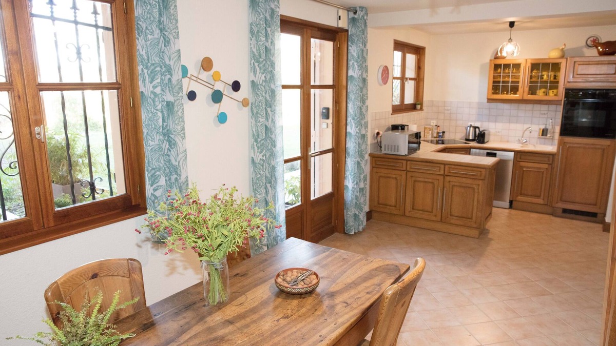 L'Abergement-de-Cuisery Cottage | Cottage A MID-WAY 5 min from Tournus and Cuisery