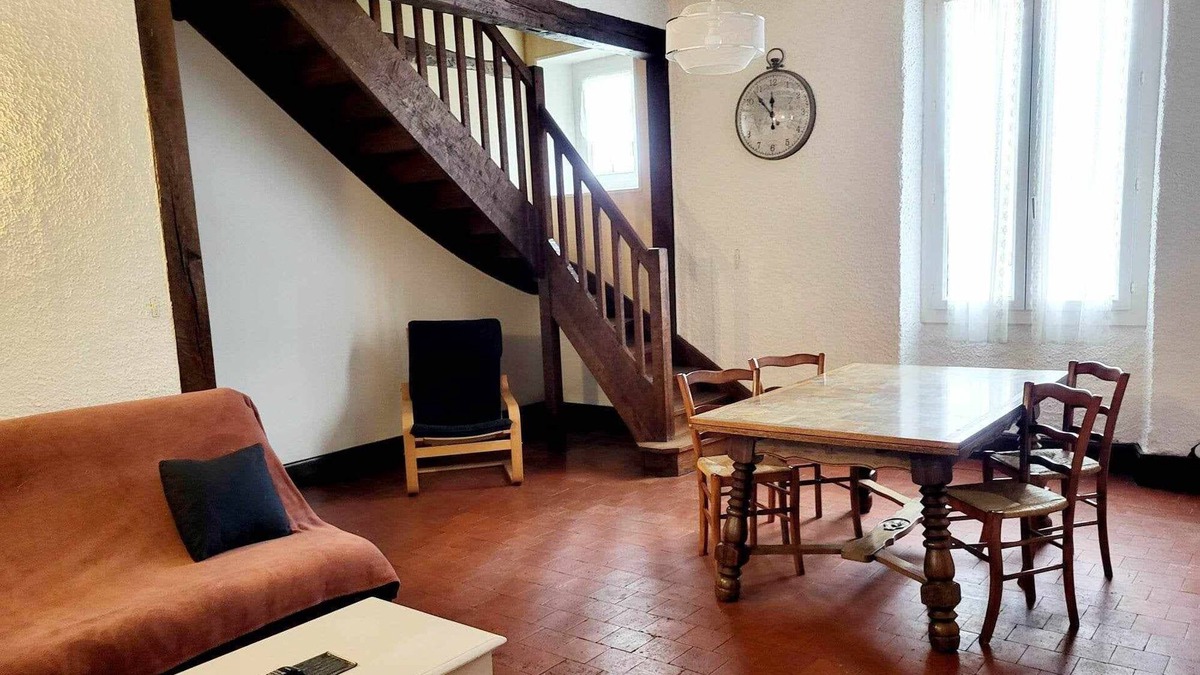 Saint-Laurent-Nouan Cottage | Cottage "Gîte La Grande Maison" with Private Terraces & Wi-Fi