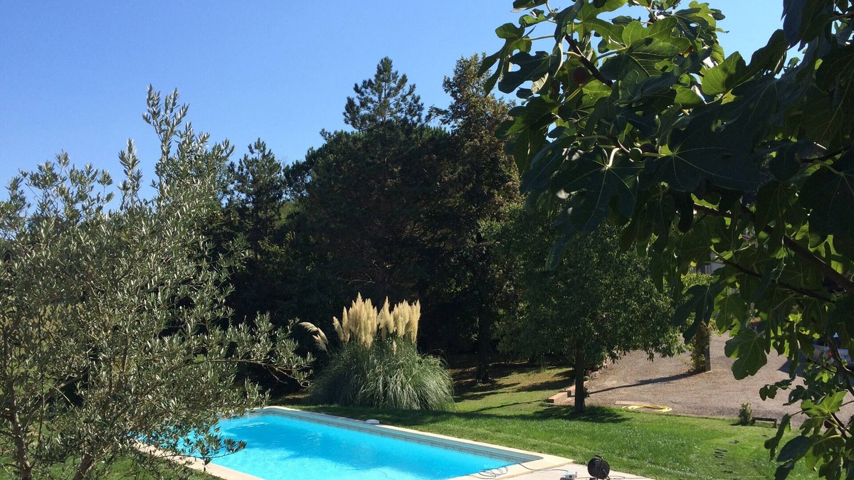 Vazerac House | Cottage "Gîte La Bergerie" with Private Pool, Private Terrace & Wi-Fi