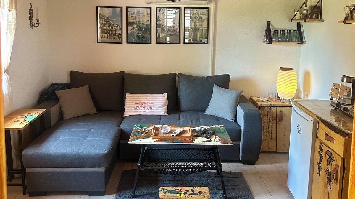 Laktasi Cottage | Cottage Home-Vacation Houses in Slatina full experience