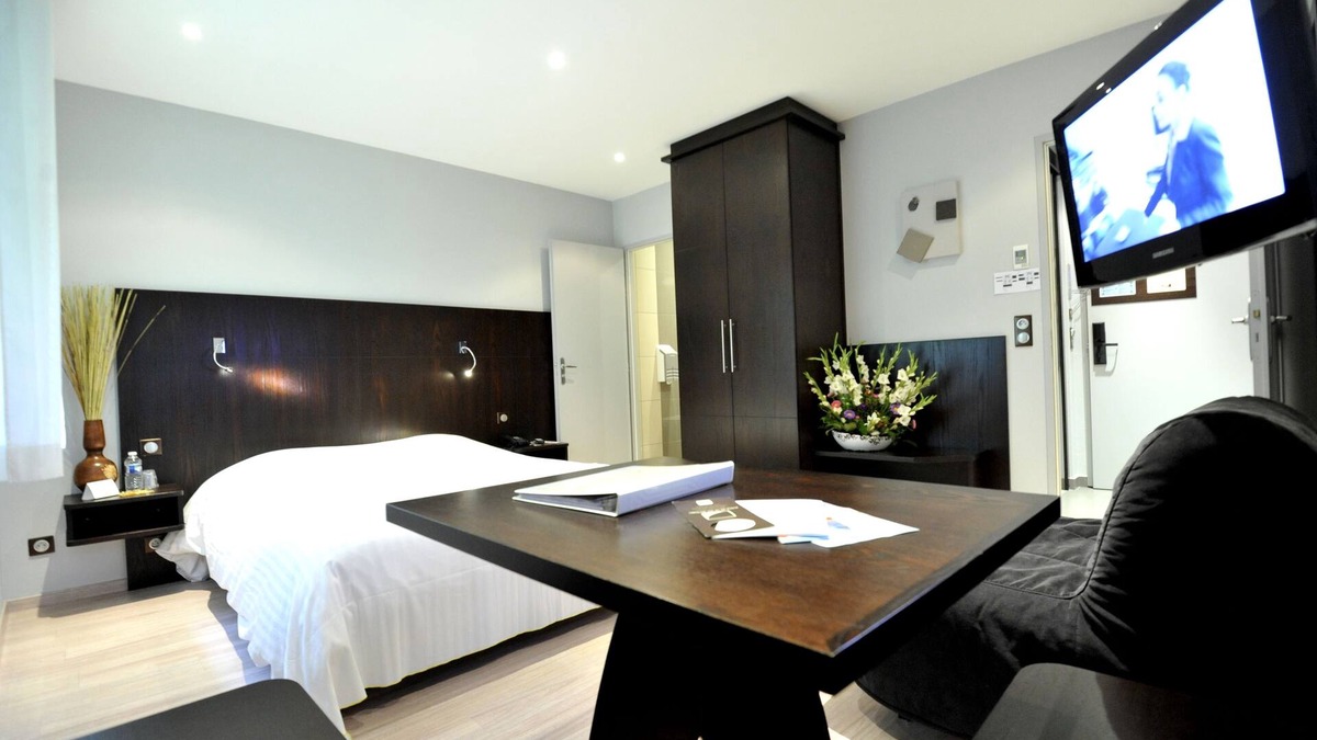 Vandoeuvre-les-Nancy Hotel | Cottage Hotel