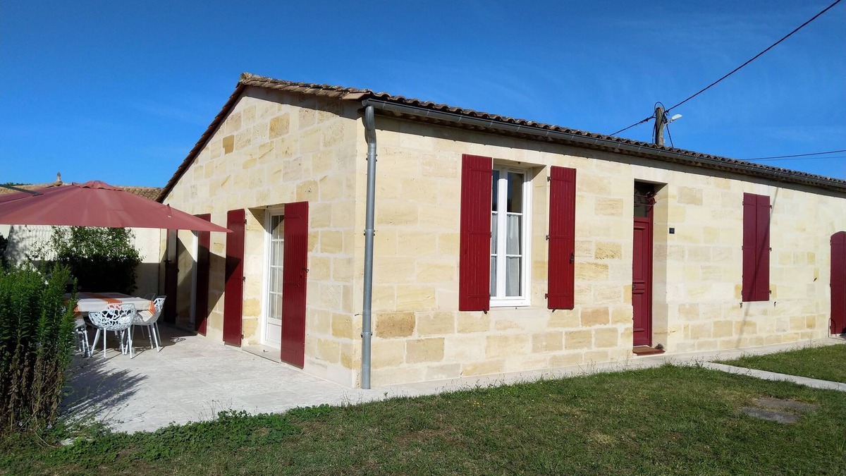 Listrac-Medoc House | Cottage House in Médoc: A Getaway between Vineyards, Ocean and Heritage