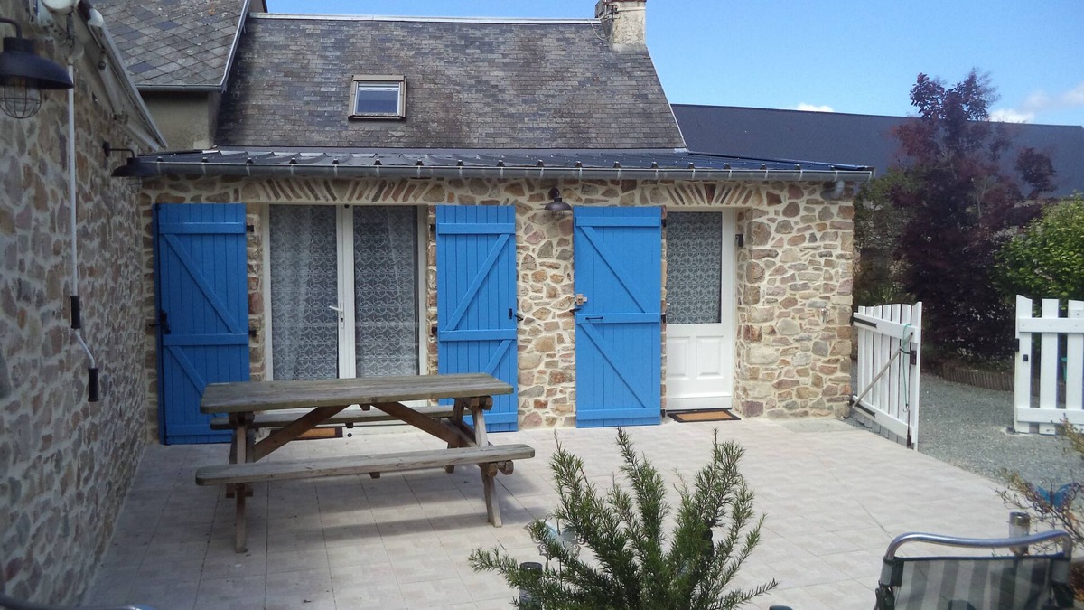 Creances House | cottage in Créances village, 4 rooms, 4 people