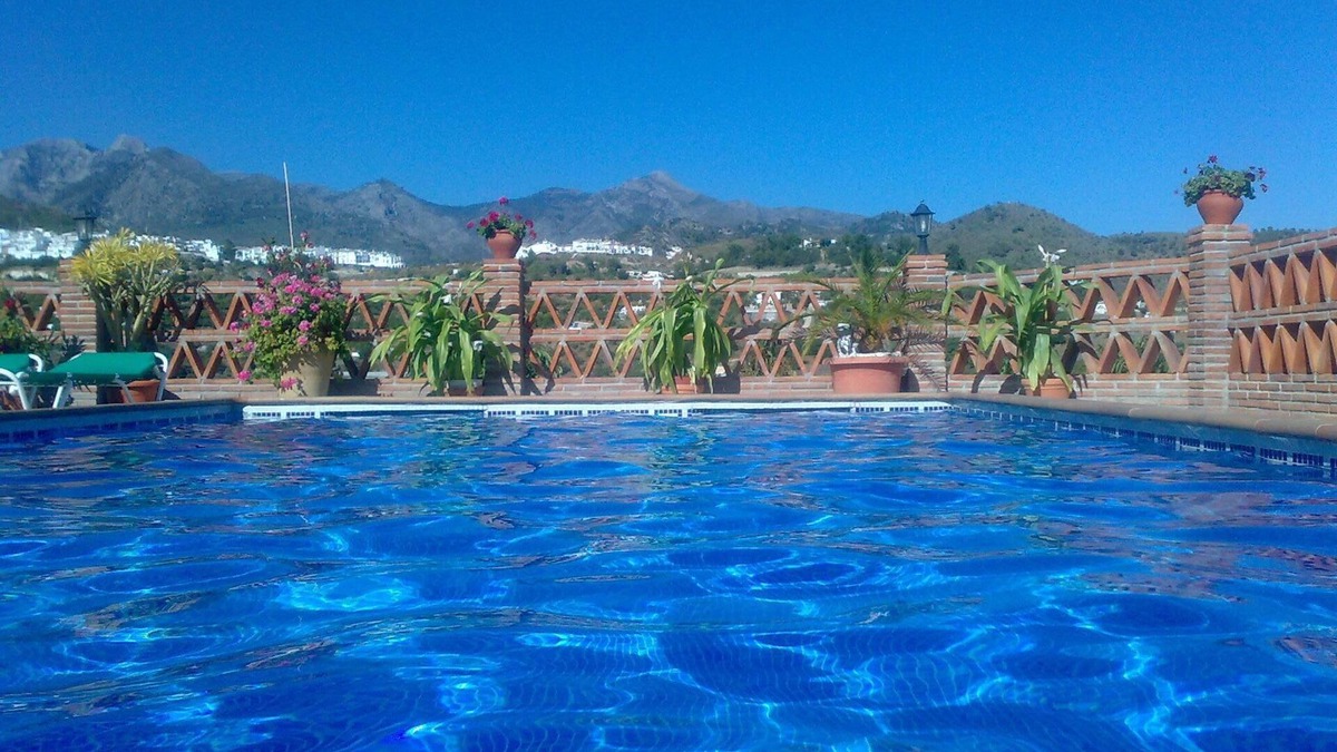 Frigiliana Cottage | cottage in frigiliana with wifi and A/A