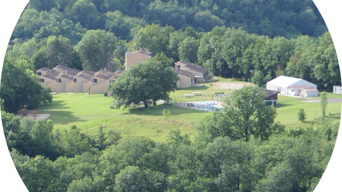 Caylus Cottage | Cottage in holiday village