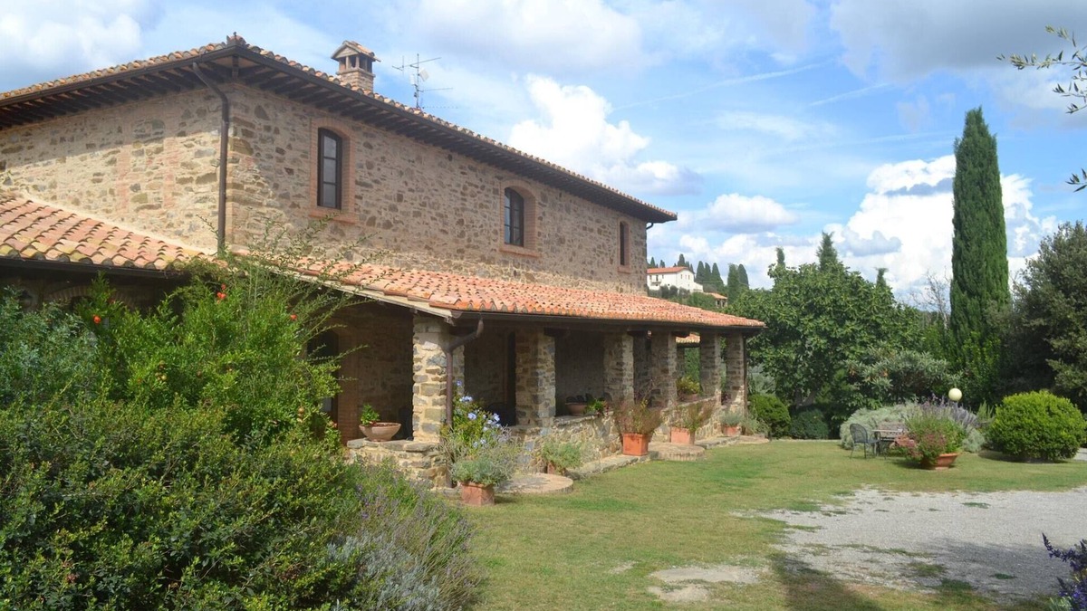 Montenero Cottage | Cottage in Tuscany with Private Pool & Wine