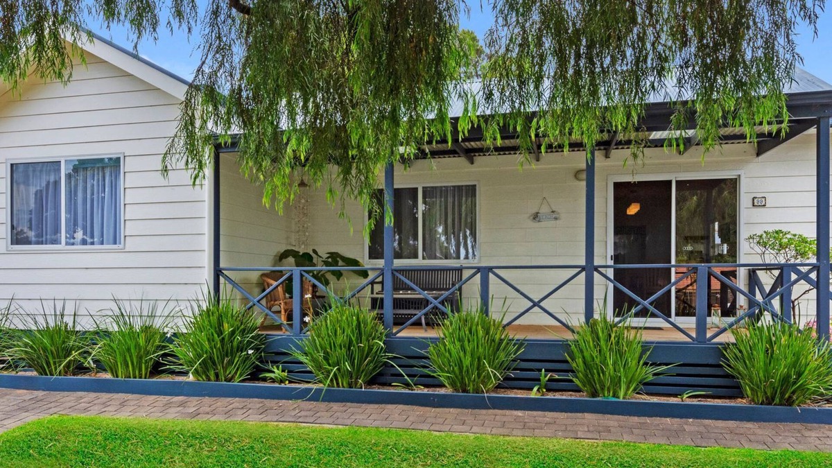 Normanville House | Cottage in Normanville - 99 Main Road, Normanville