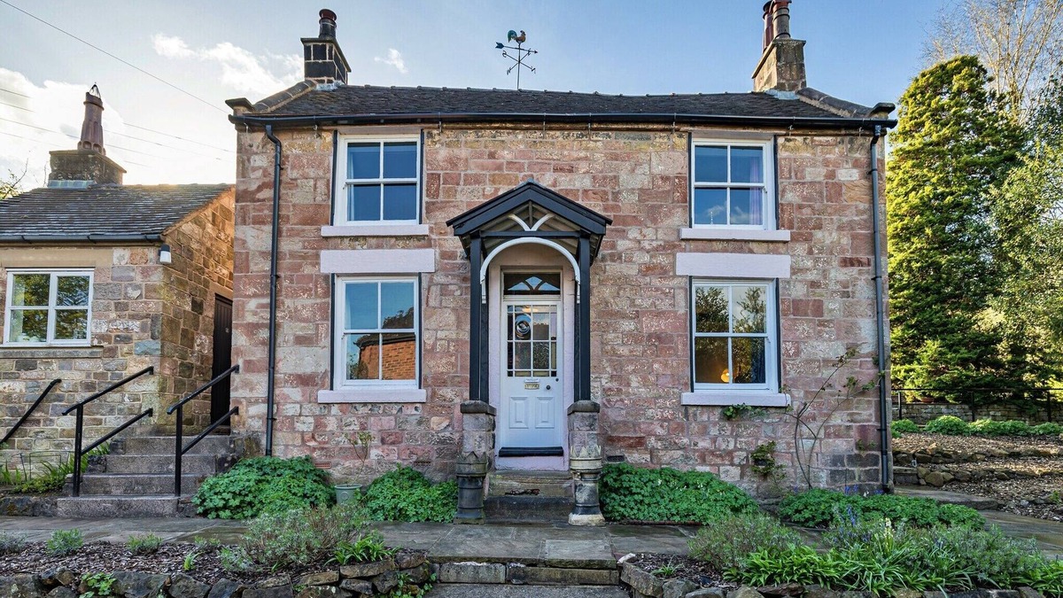 Tunstall Cottage | Cottage in Peak District near Roaches Rocks