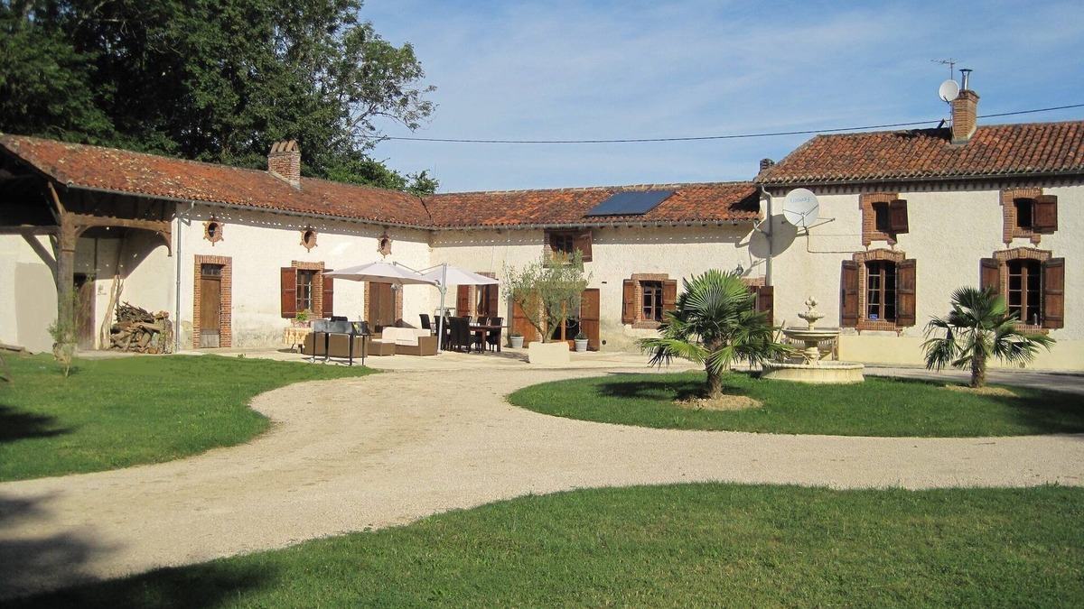 Buzon Cottage | Cottage in Pyrenees with Pool & Golf