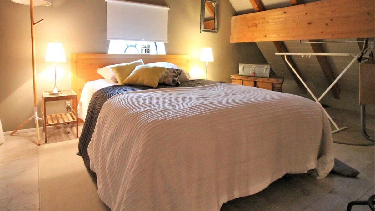 Saint-Quirin House | Cottage in Saint-Quirin by Lake & Town
