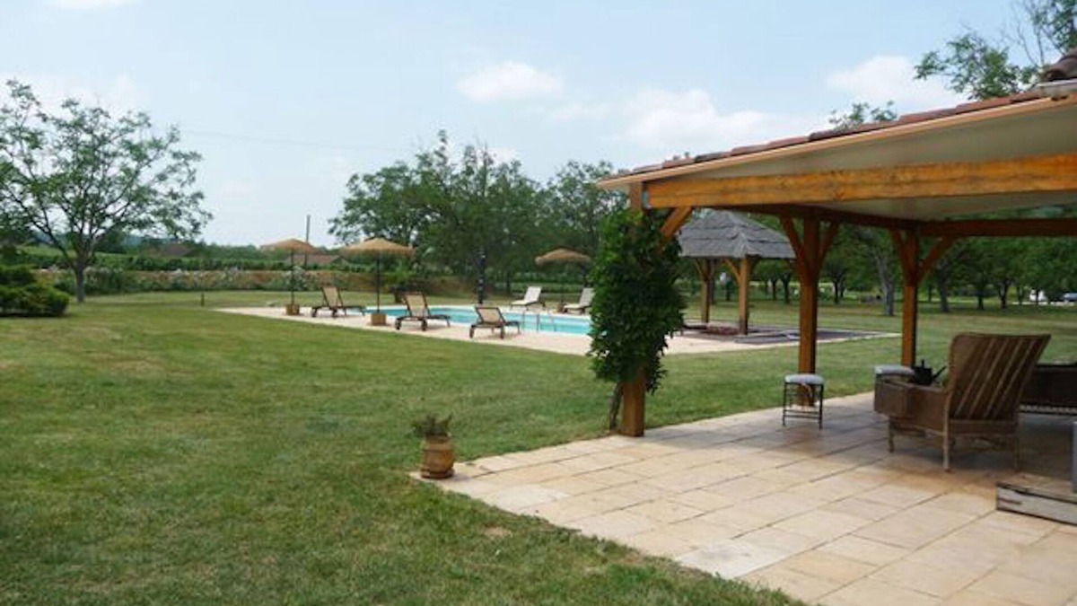 Anglars-Juillac Cottage | Cottage in the countryside, private swimming-pool, 12 persons
