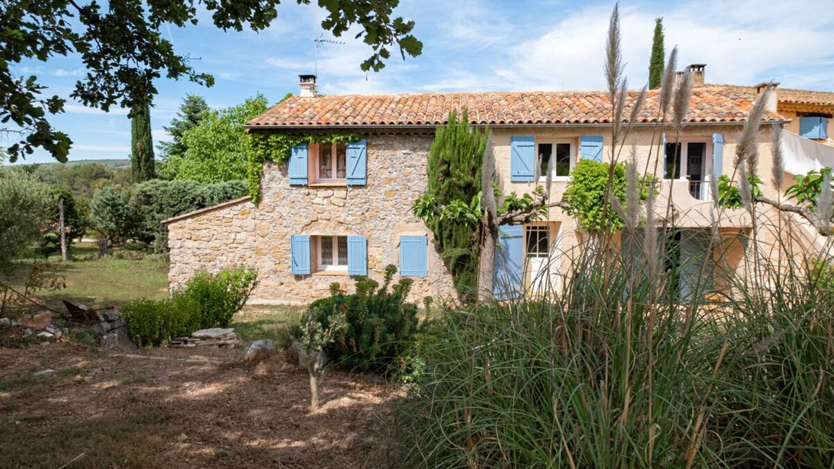Fox-Amphoux House | Cottage in the country