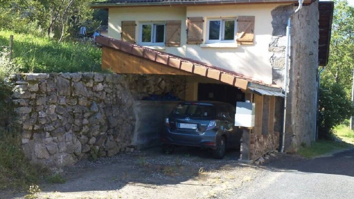 Ambert House | Cottage in the heart of the Forez mountains, close to hiking trails