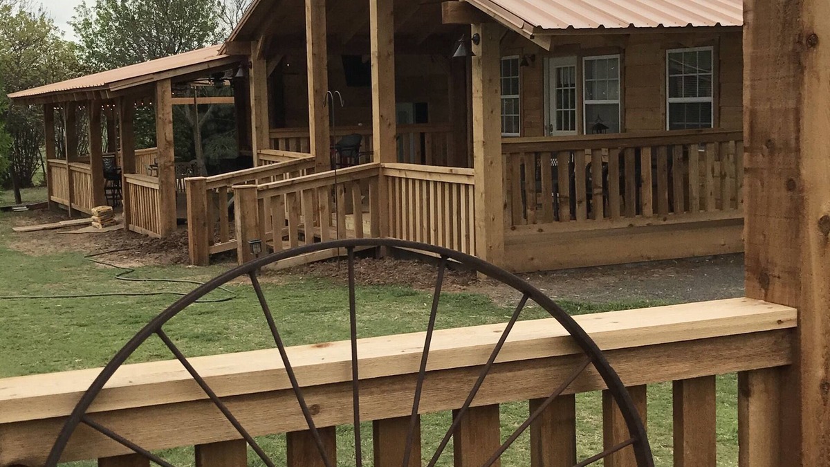 Edmond Cottage | Cottage is tucked away among trees and a small vineyard.