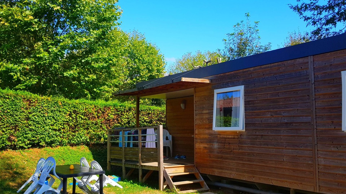 Creches-sur-Saone House | Cottage Loggia