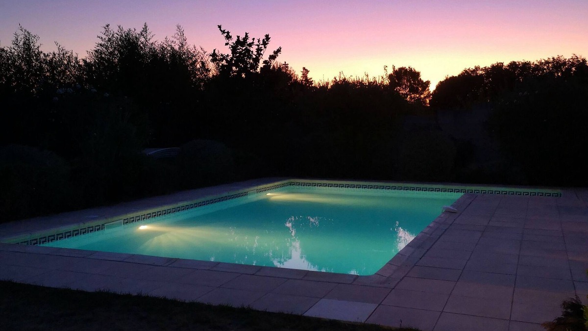 Vallabregues House | Cottage of charm and luxury