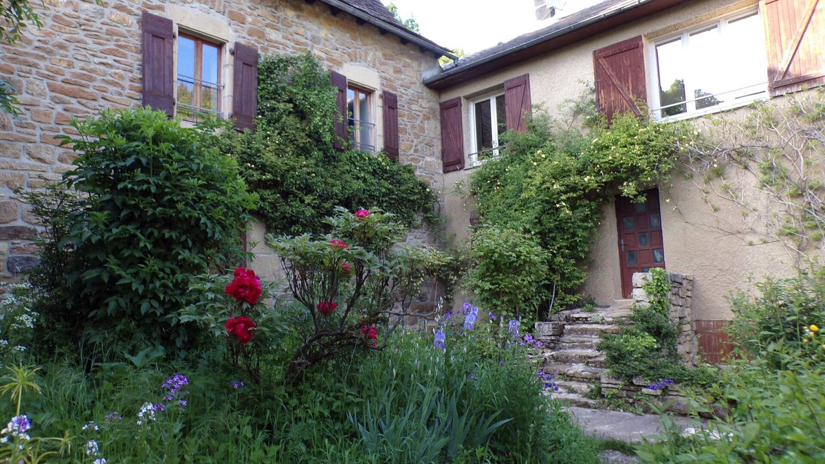 Marvejols House | COTTAGE OF LIRIO DU GEVAUDAN FULL HEART OF LOZERE IDEAL FOR 10/12 ADULTS