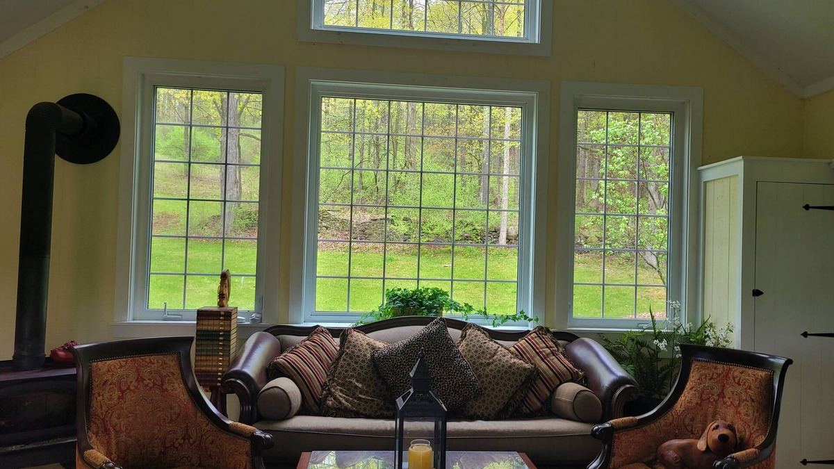 Greenwich Cottage | Cottage on 40 acre estate like property 15.6 miles from Saratoga NY race track