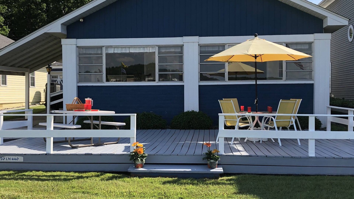 Lake James Cottage | Cottage on beautiful Lake James