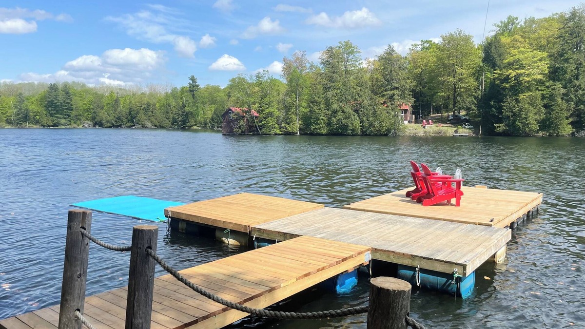 Frontenac Cottage | Cottage on Bobs Lake
