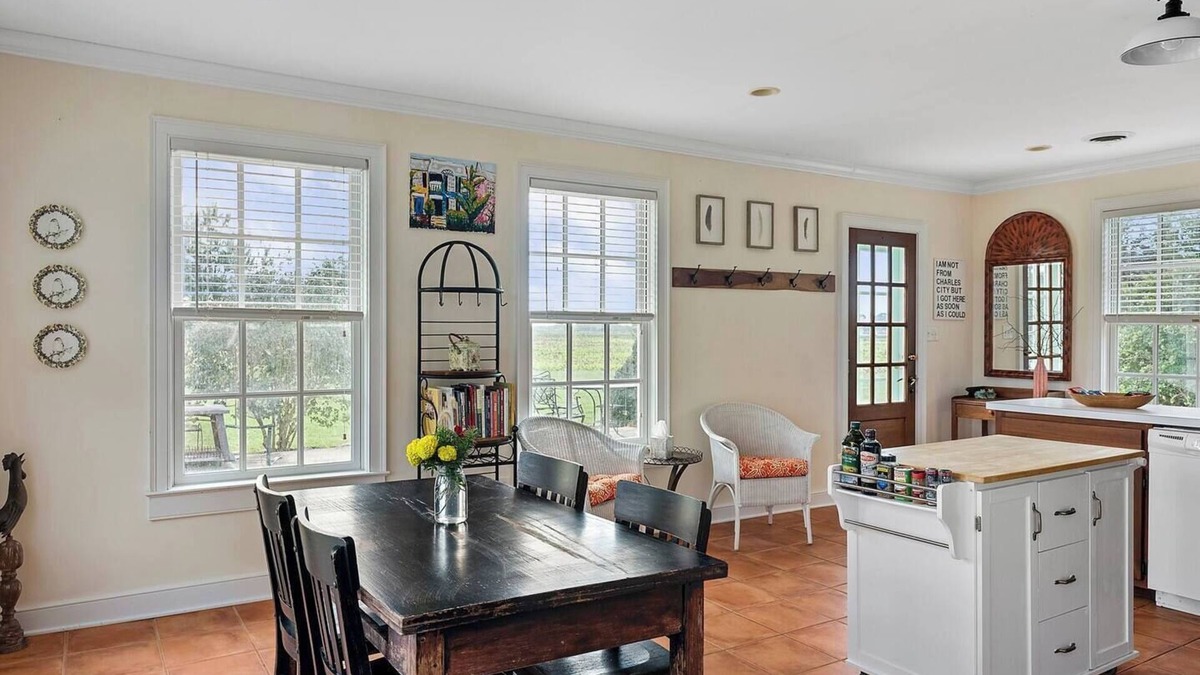 Charles City House | Cottage on Capital Trail | 2BR | Incredible Views