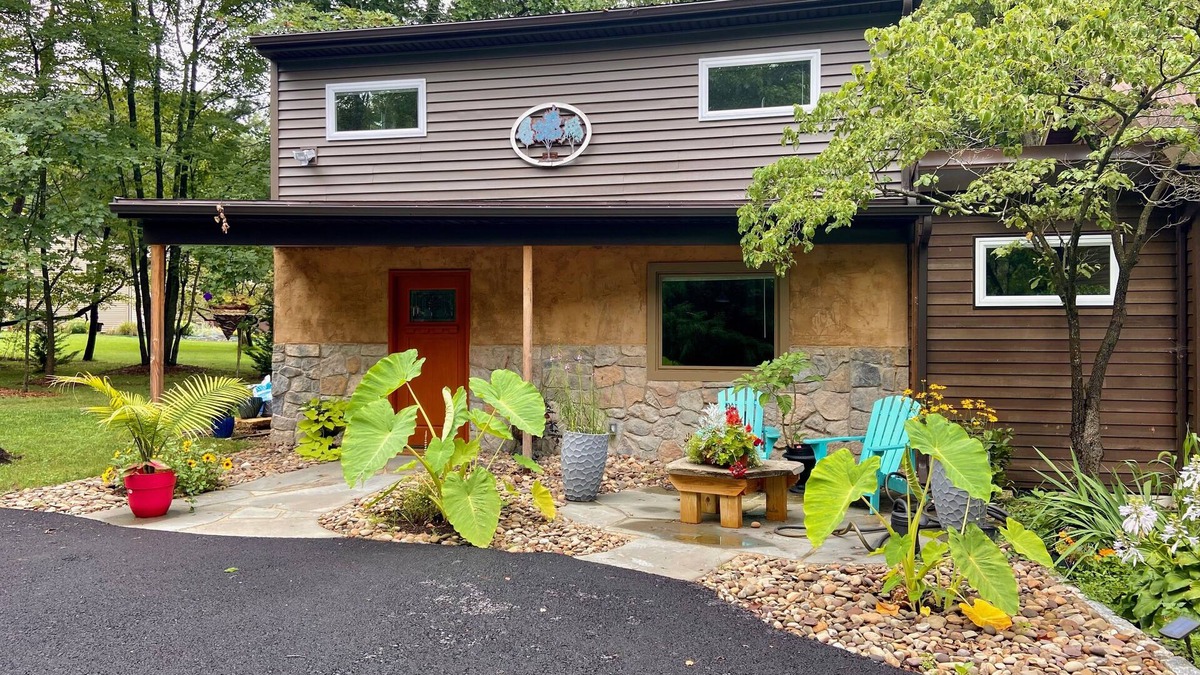 Dauphin Cottage | Cottage on Clarks Creek