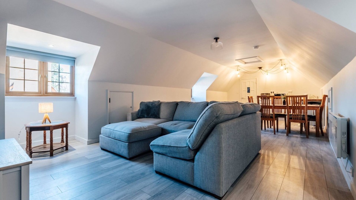 Little Stukeley Cottage | Cottage on Private Island in Cambridgeshire