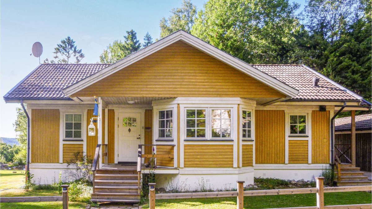 Henan House | Cottage on Sweden's third largest island, Orust.