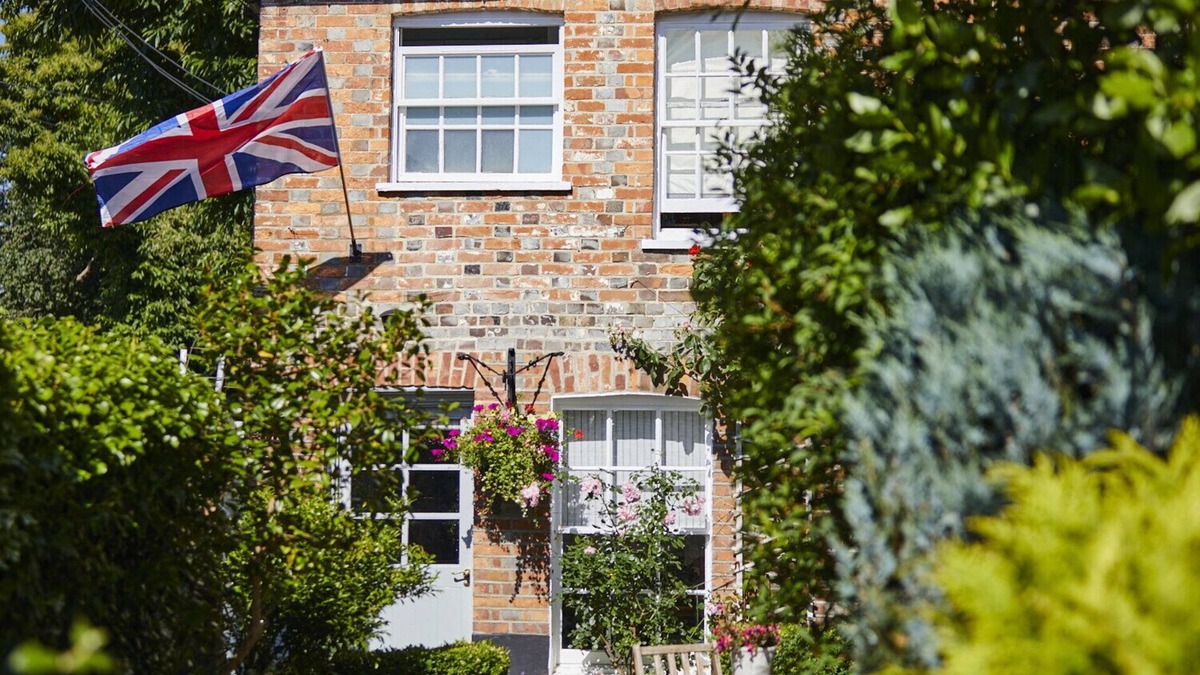 Hungerford Cottage | Cottage on The Croft - a beautiful, stylish & cosy cottage. Centrally located