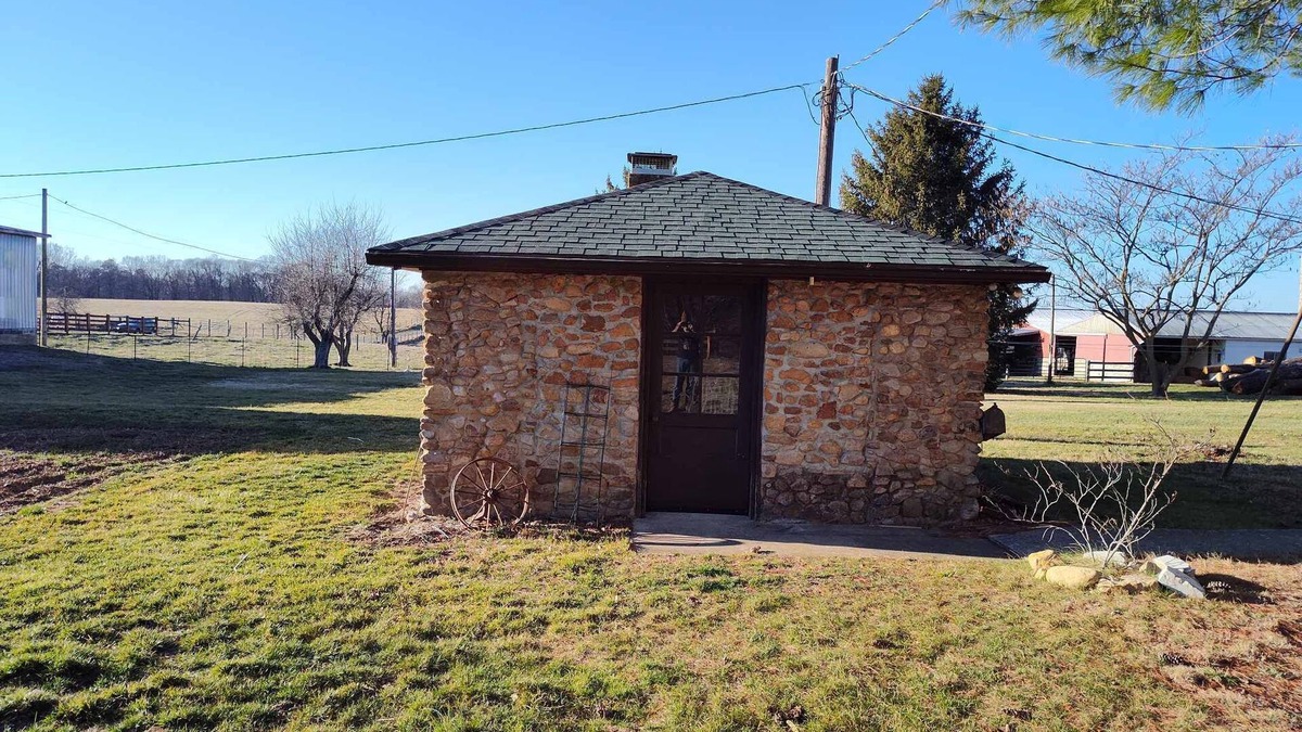 Stuarts Draft Cottage | Cottage on the Farm
