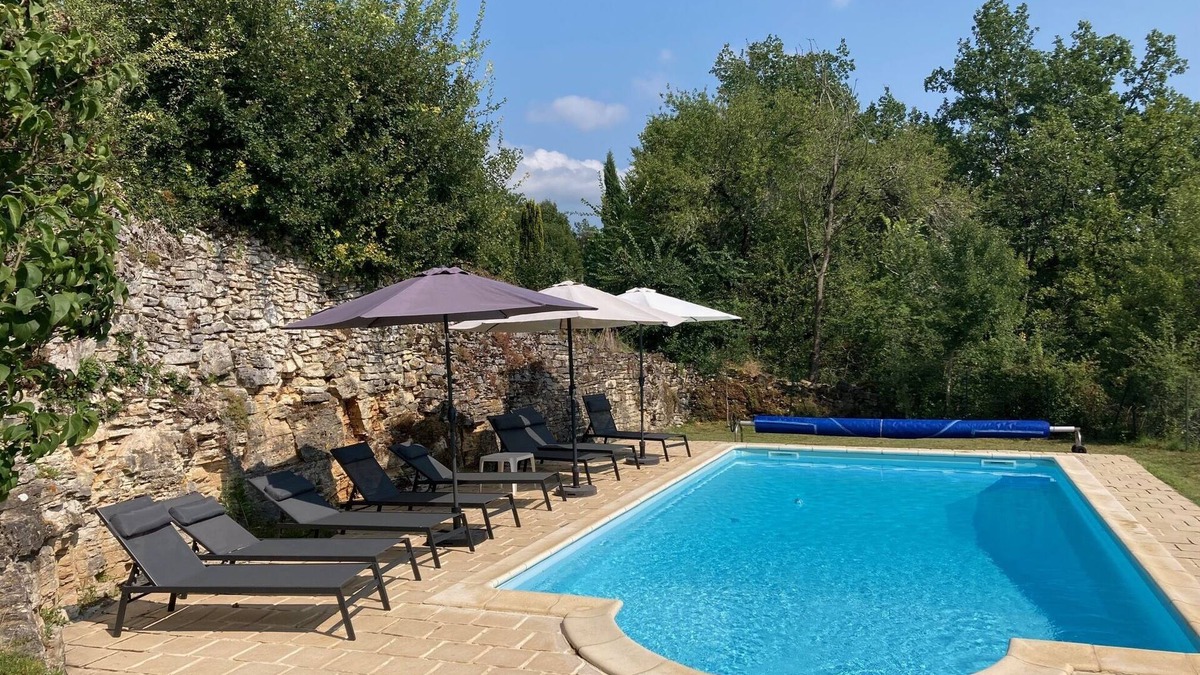 Salviac House | Cottage on the Salviac hillsides with a private pool