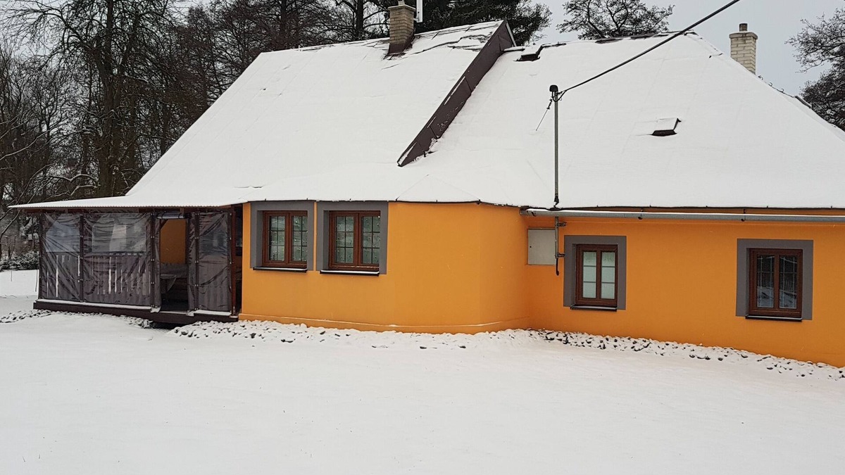 Rymarov House | Cottage on the smithy
