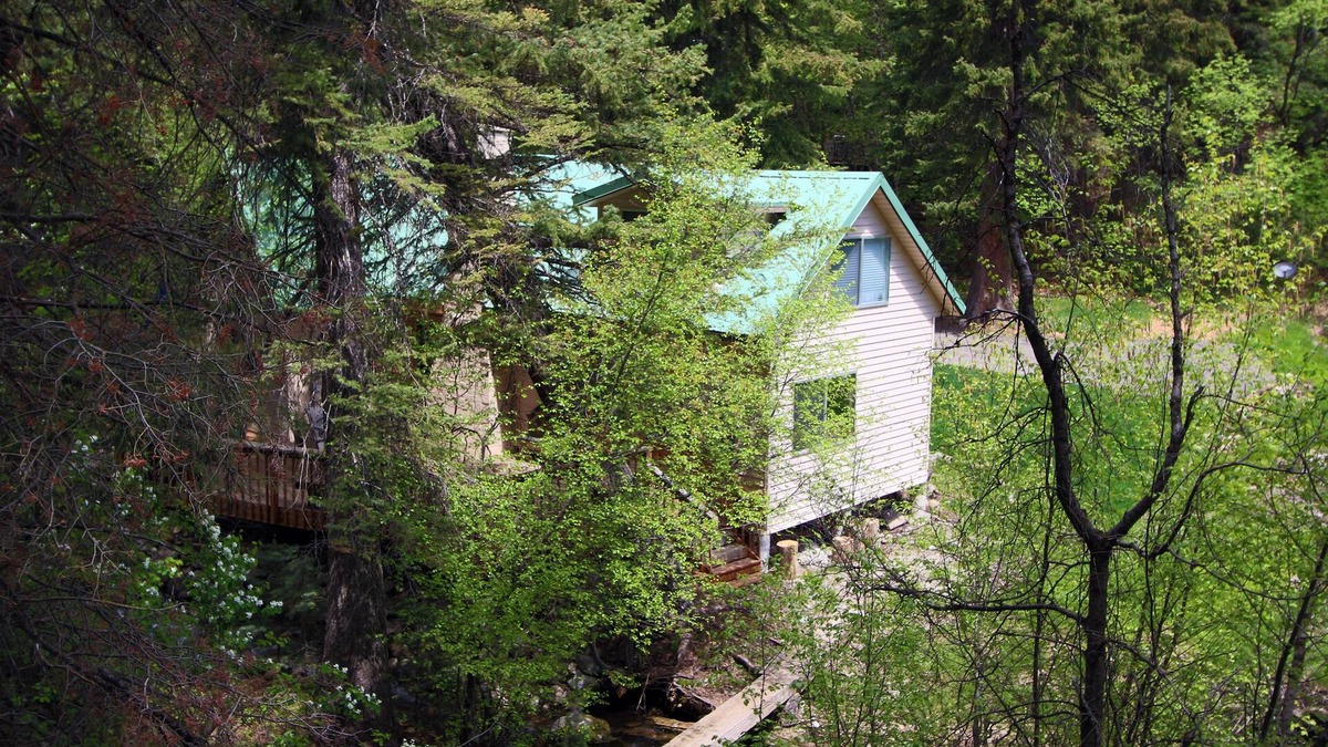 Sundance Cabin | Cottage on the Stream