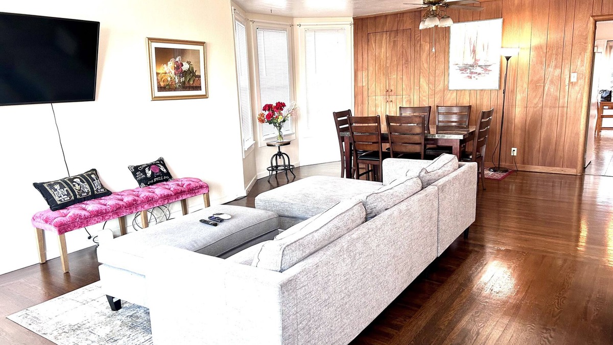 Point Richmond House | Cottage Point for Extended Stay