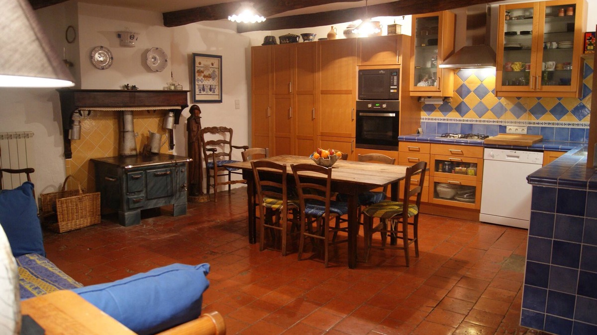 Entrepierres Cottage | Cottage rental in Entrepierre, in the Haute-Provence Alps, old farm for 10