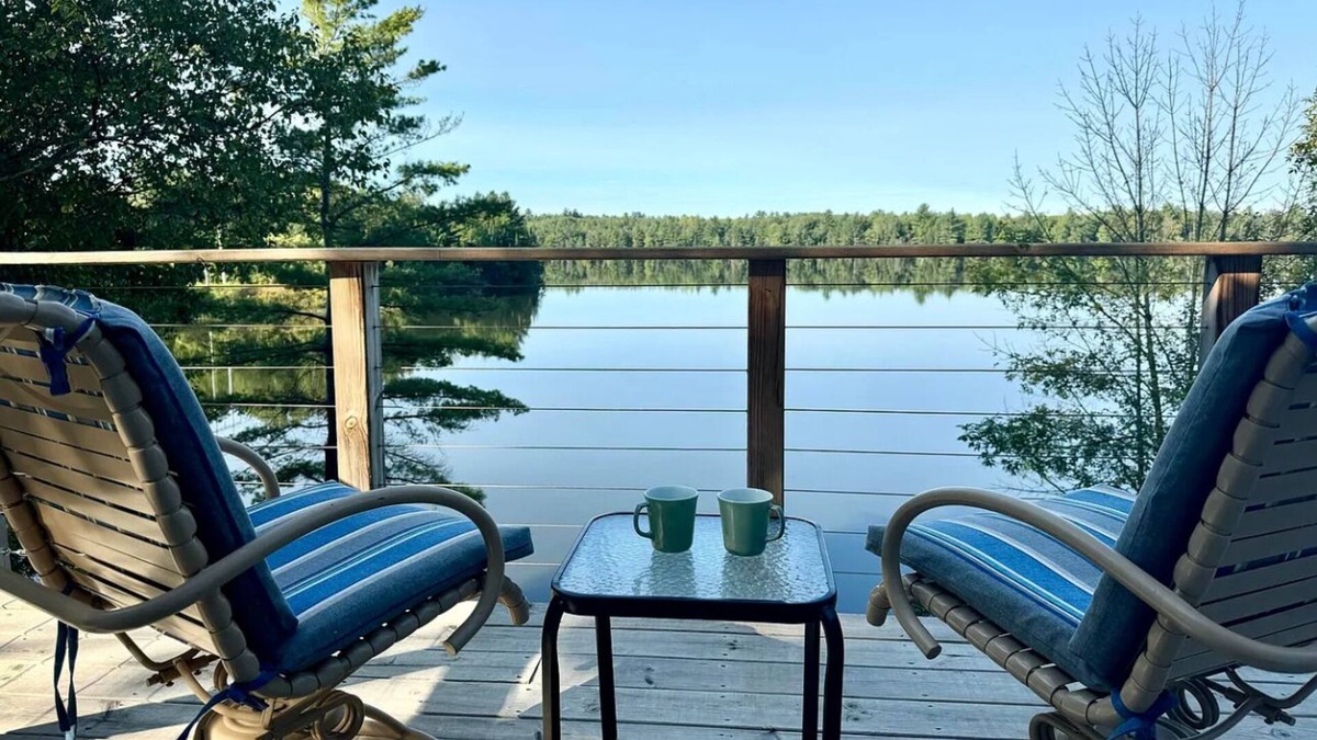 Mio Cottage | Cottage right on the AuSable River in charming Mio
