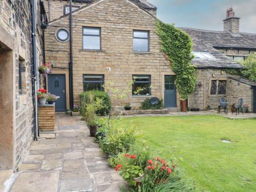 Honley House | Cottage Round T'Corner