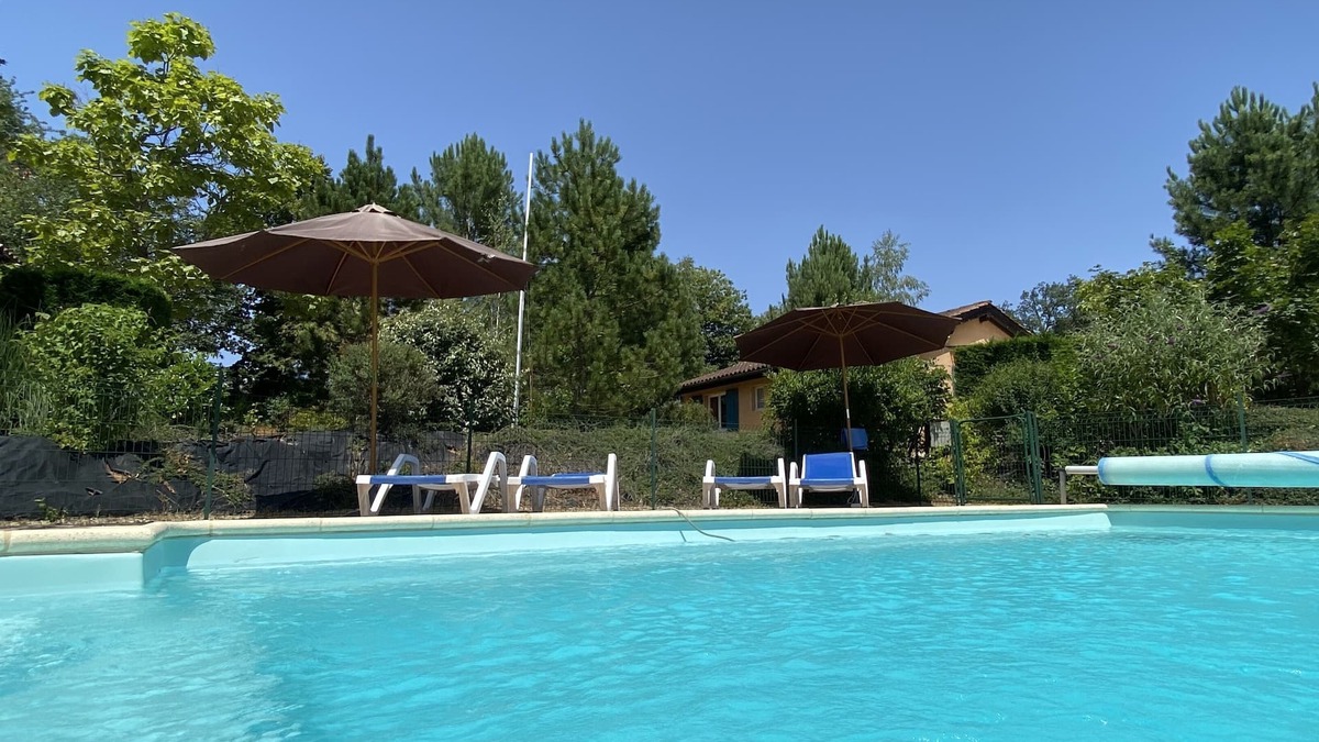 Doissat Cottage | cottage SAPHIR heated pool, 5 pers., free wifi