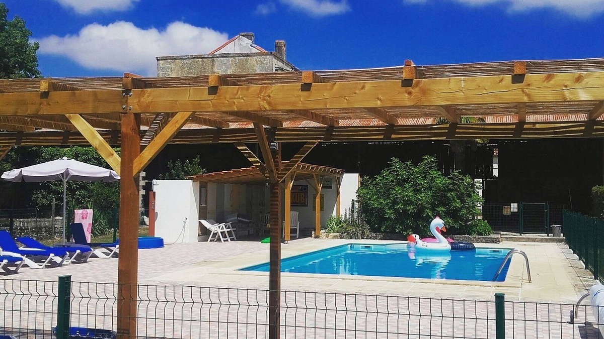Asnieres-la-Giraud Cottage | Cottage (sleeps 5) at Domaine de Chantageasse, a 17th century estate with pool
