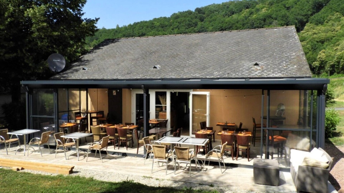 Grand-Vabre Cottage | Cottage with private jacuzzi