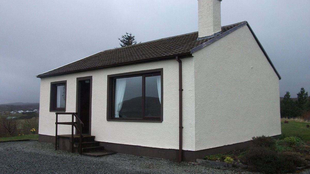 Suladale House | Cottage With Fantastic Loch And Mountain Views