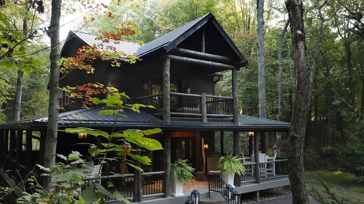 Dover Cottage | Cottage with fireplace and hot tub - on 400 acre property!