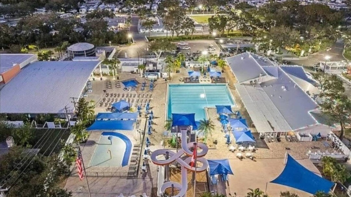 Braden River Cottage | Cottage with Full Resort Amenity Access!