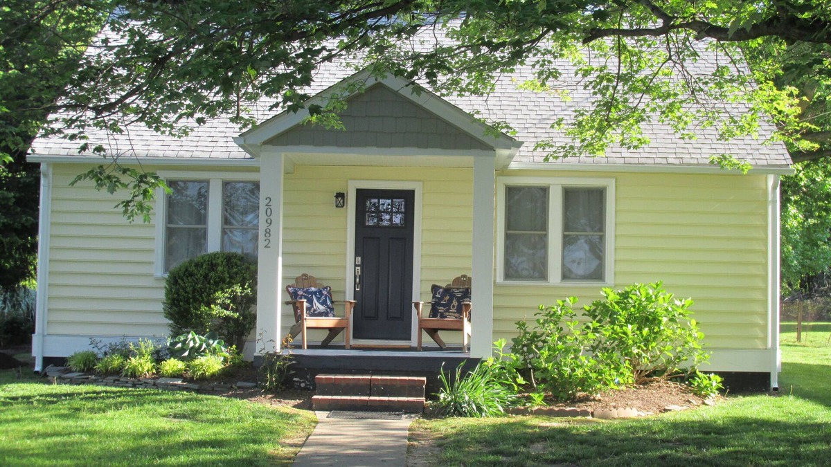 Rock Hall House | Cottage with Harbor and Chesapeake Bay View in Rock Hall, MD