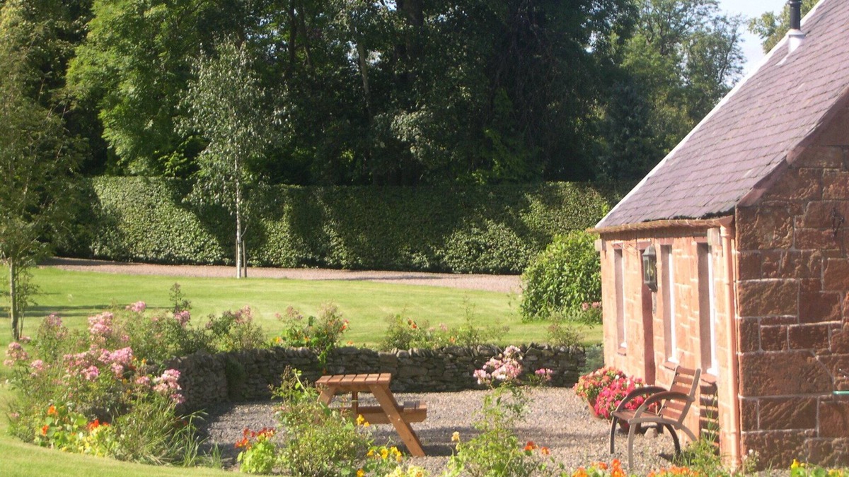 Melrose Cottage | Cottages Located In A Stunning South Facing Two Acre Private Garden Setting