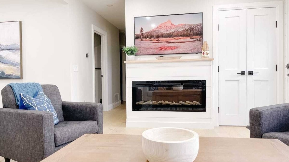 Long Point Cottage | Cottontail Long Point 4 Bedroom Cottage minutes to the beach