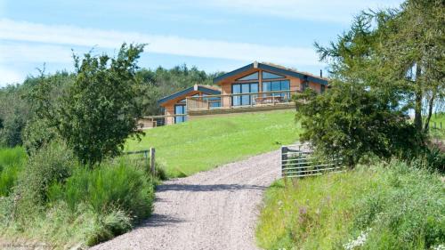 St. Andrews House | Coulthard