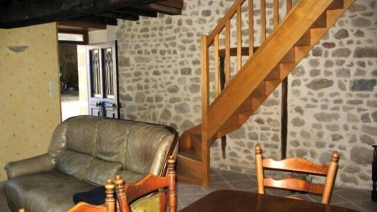 Saint-Marcel-en-Marcillat Other | Country cottage in Auvergne (air-conditioned)