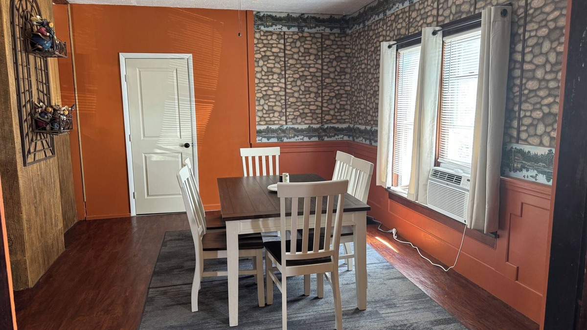 Duncansville House | Country Comfort, 3 BR DR LR Kitchen & FB. Large yard.nEast Freedom PA