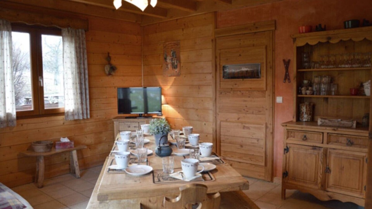 Saint-Eustache Cottage | COUNTRY COTTAGE/PRALETS/9 PEOPLE